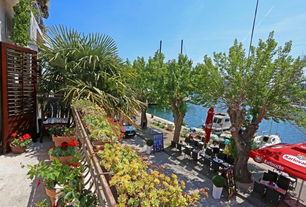 Wine Garden Rooms سكرادين المظهر الخارجي الصورة